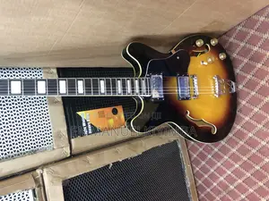 Gibson Guitar B