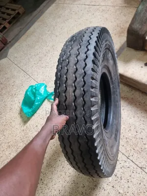 10.00- 15 Tyres for Robbed.