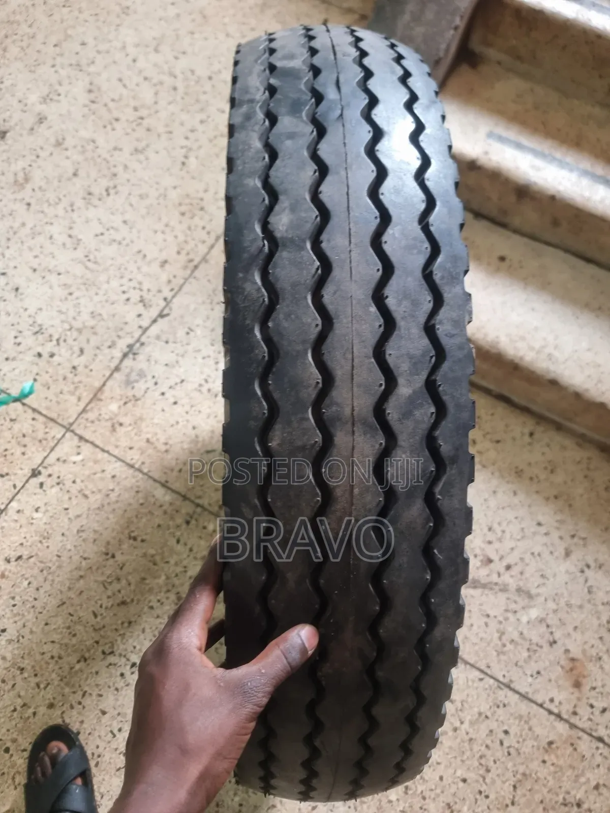 10.00- 15 Tyres for Robbed.