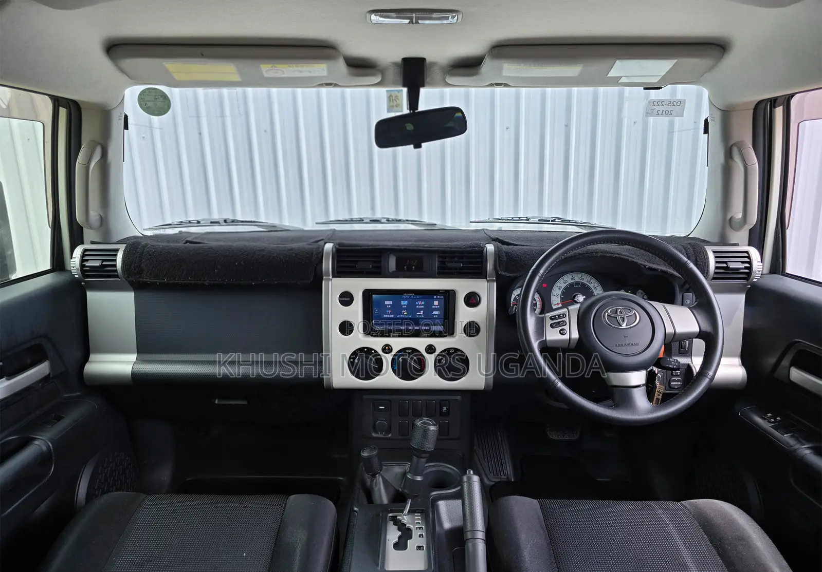 Toyota FJ Cruiser 4x4 Automatic 2012 White