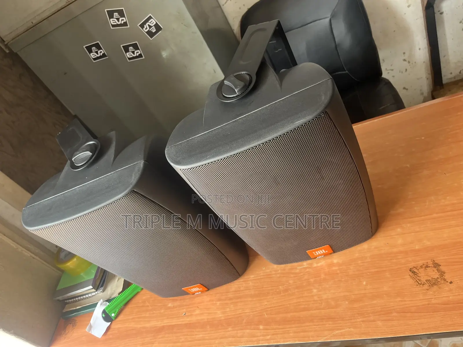 JBL Wall Speaker 8 Inche