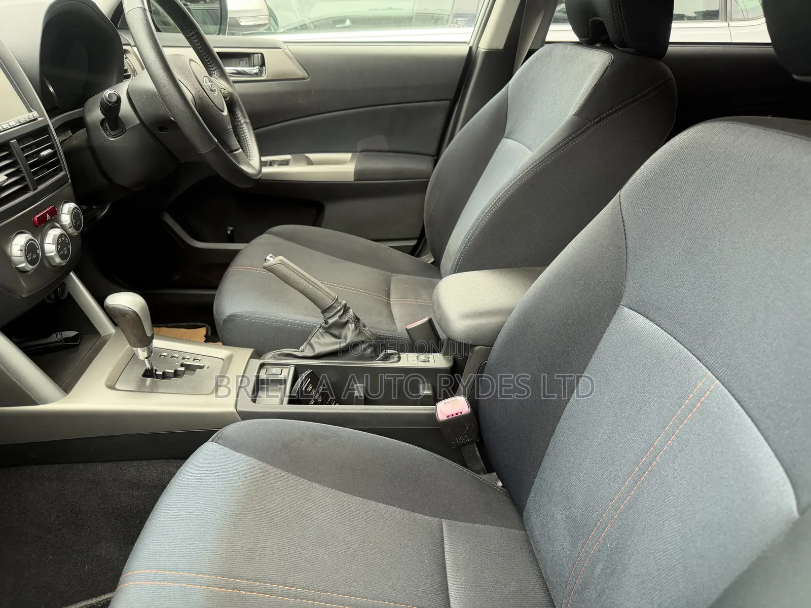 Subaru Forester 2010 Silver