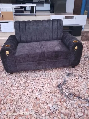 Elegant 2seater Sofa/Couch