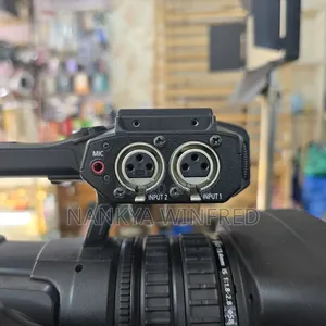 Canon Xf 200 Video Camera