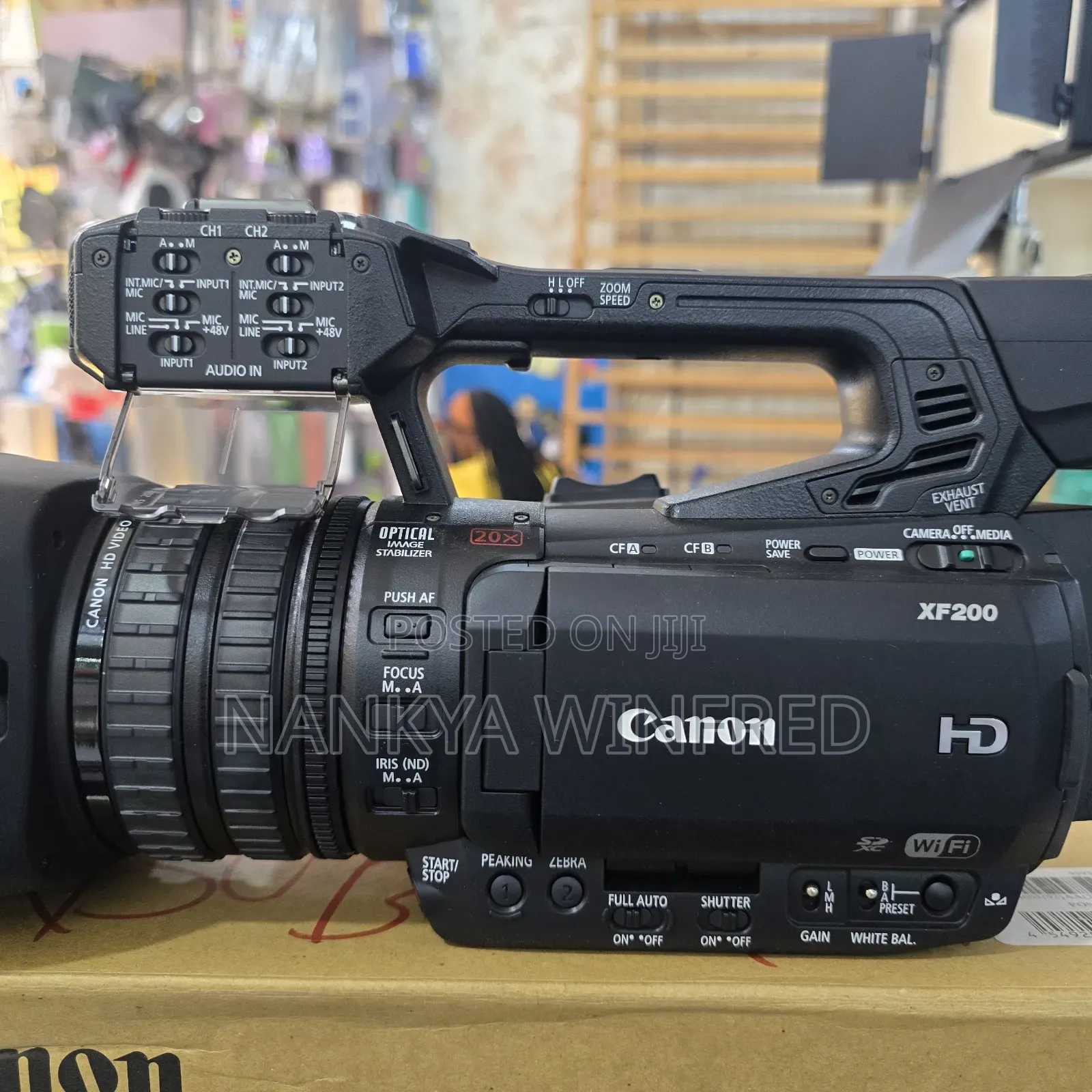 Canon Xf 200 Video Camera