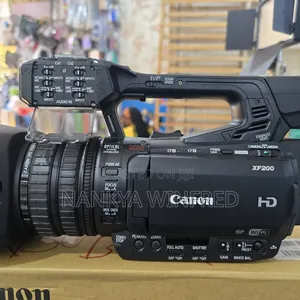 Canon Xf 200 Video Camera