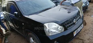 Nissan X-Trail 2010 Black