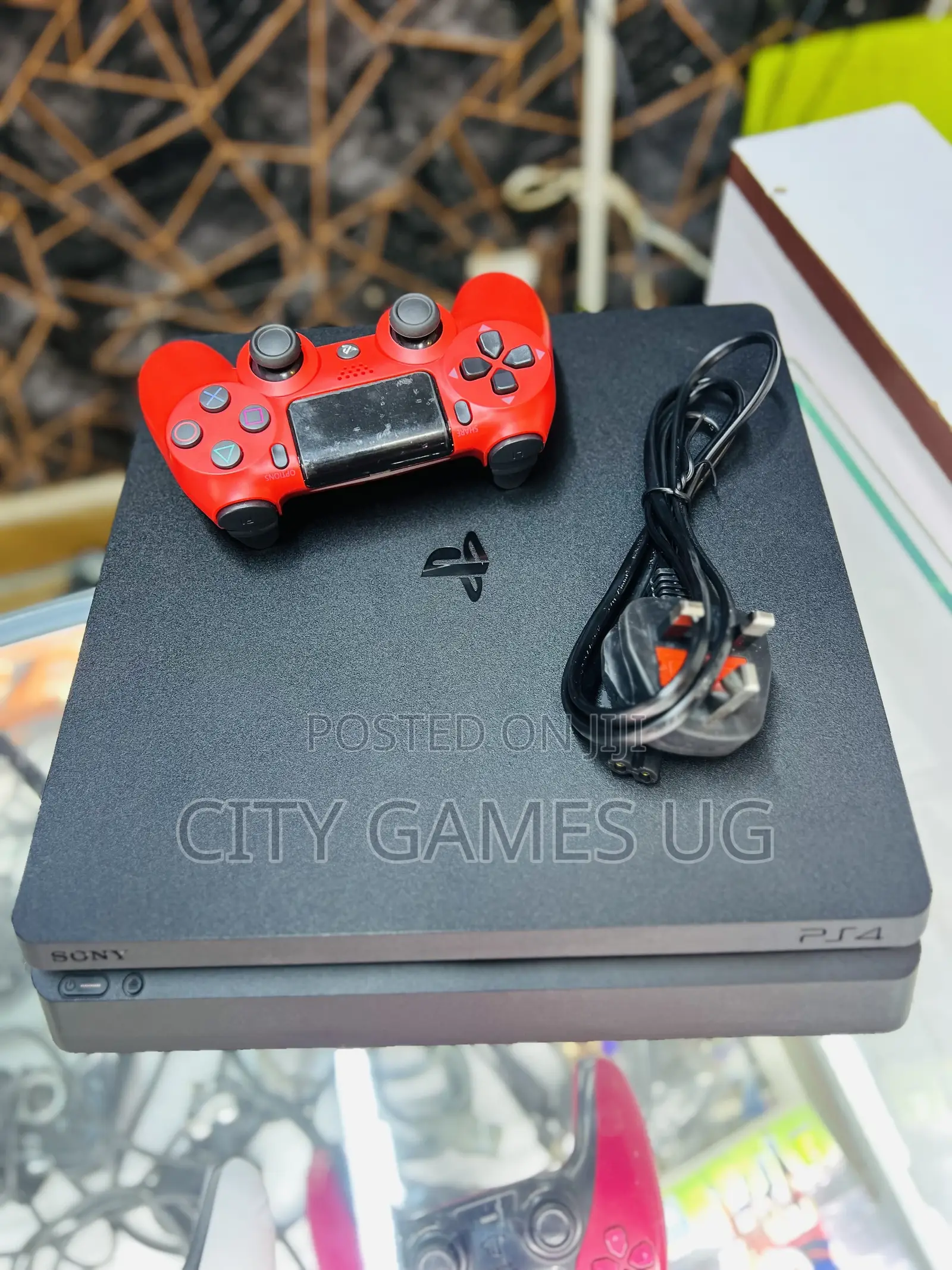 Slim Console Ps4 Slim Console +[