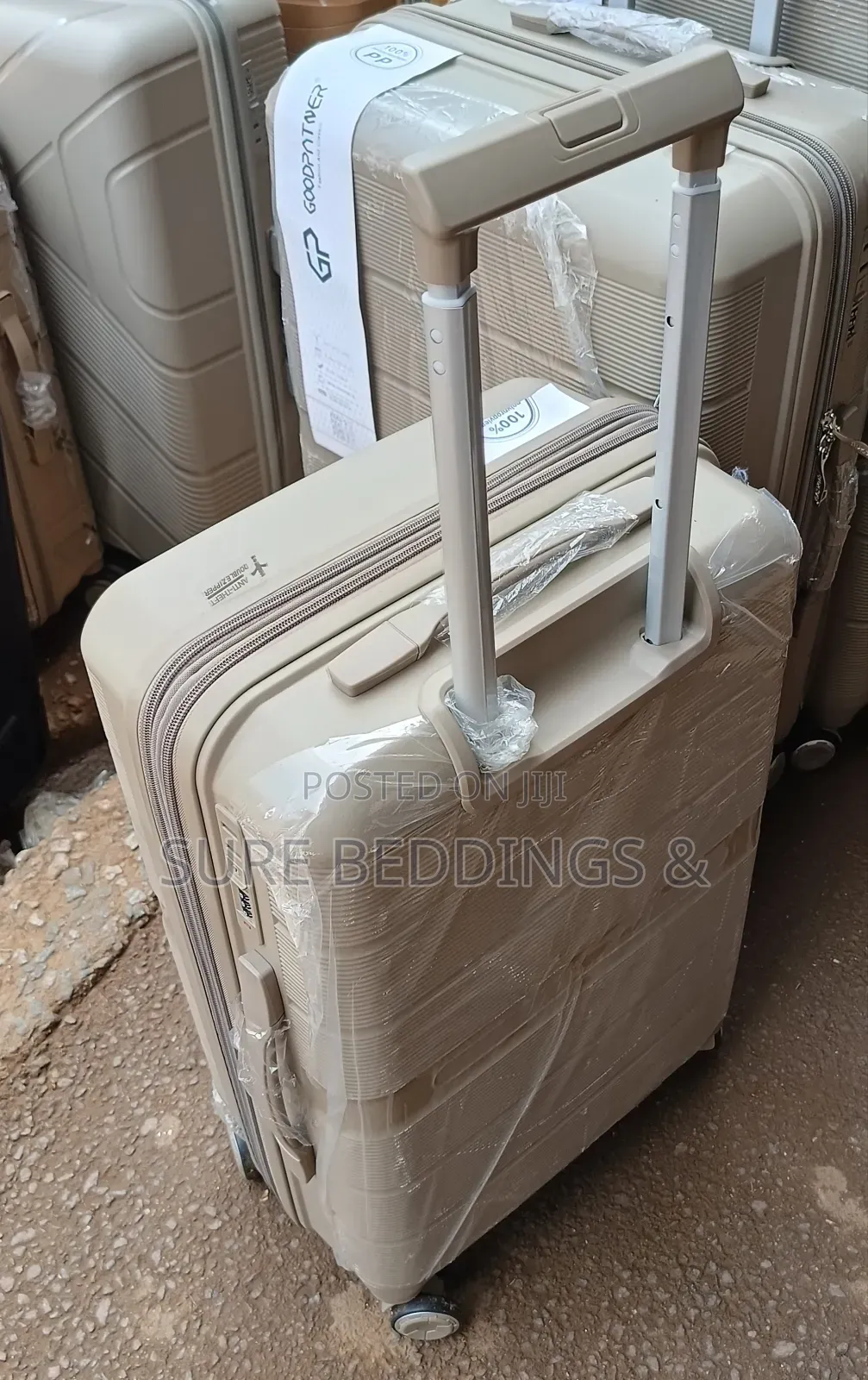 Simple Good Patner Suitcase