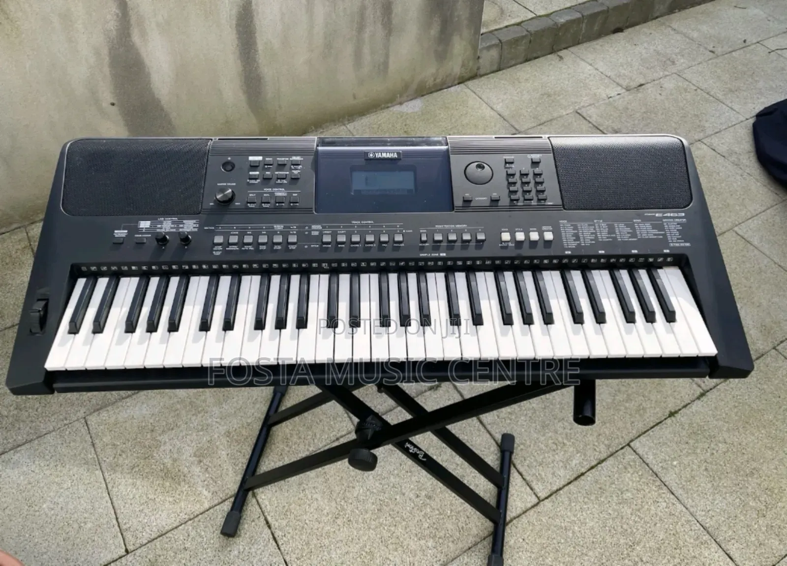 Yamaha PSR E463 Uk Version New in Box