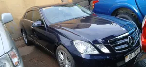 Mercedes-Benz E350 2015 Blue