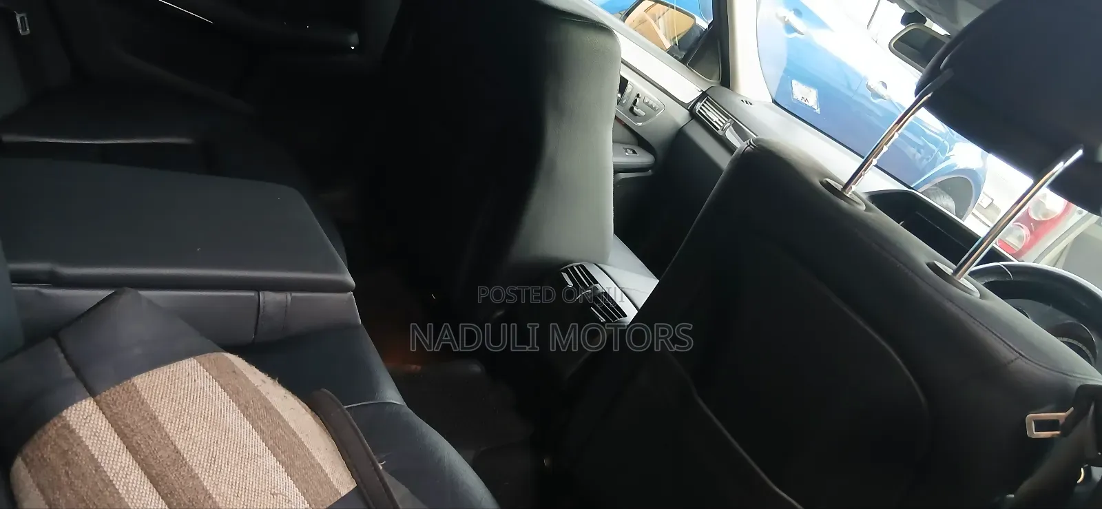 Mercedes-Benz E350 2015 Blue