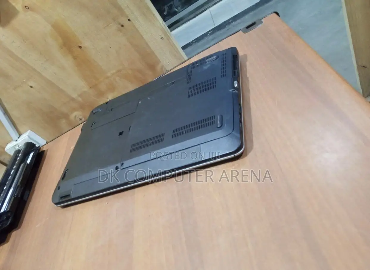 Laptop Lenovo G585 4GB Intel Core I3 HDD 250GB