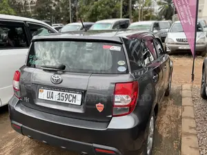 Toyota IST 2011 Gray