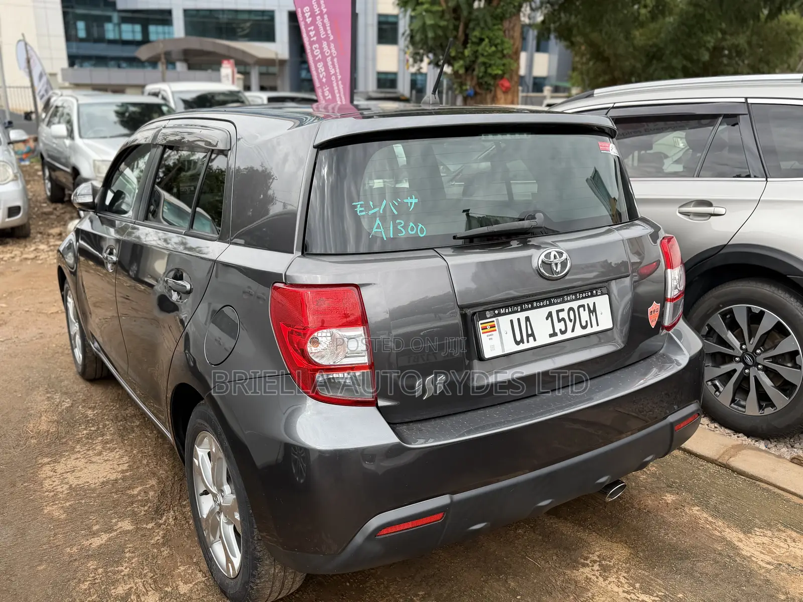 Toyota IST 2011 Gray