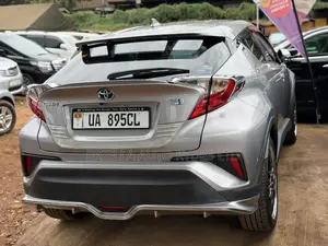 Toyota C-HR 2018 Gray