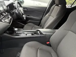 Toyota C-HR 2018 Gray