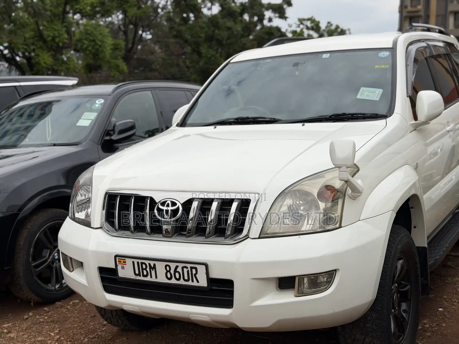 Toyota Land Cruiser Prado 2009 White