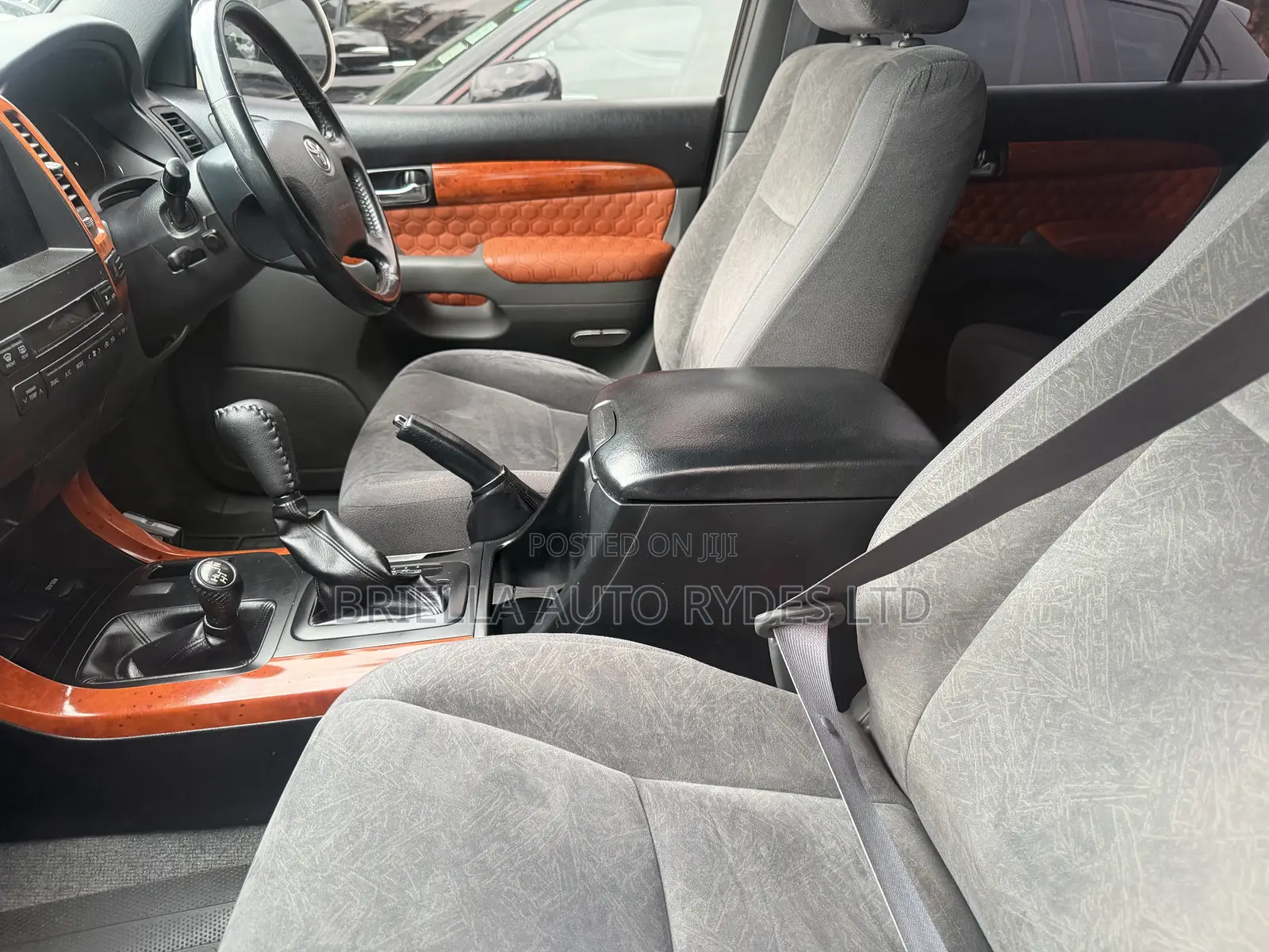 Toyota Land Cruiser Prado 2009 White