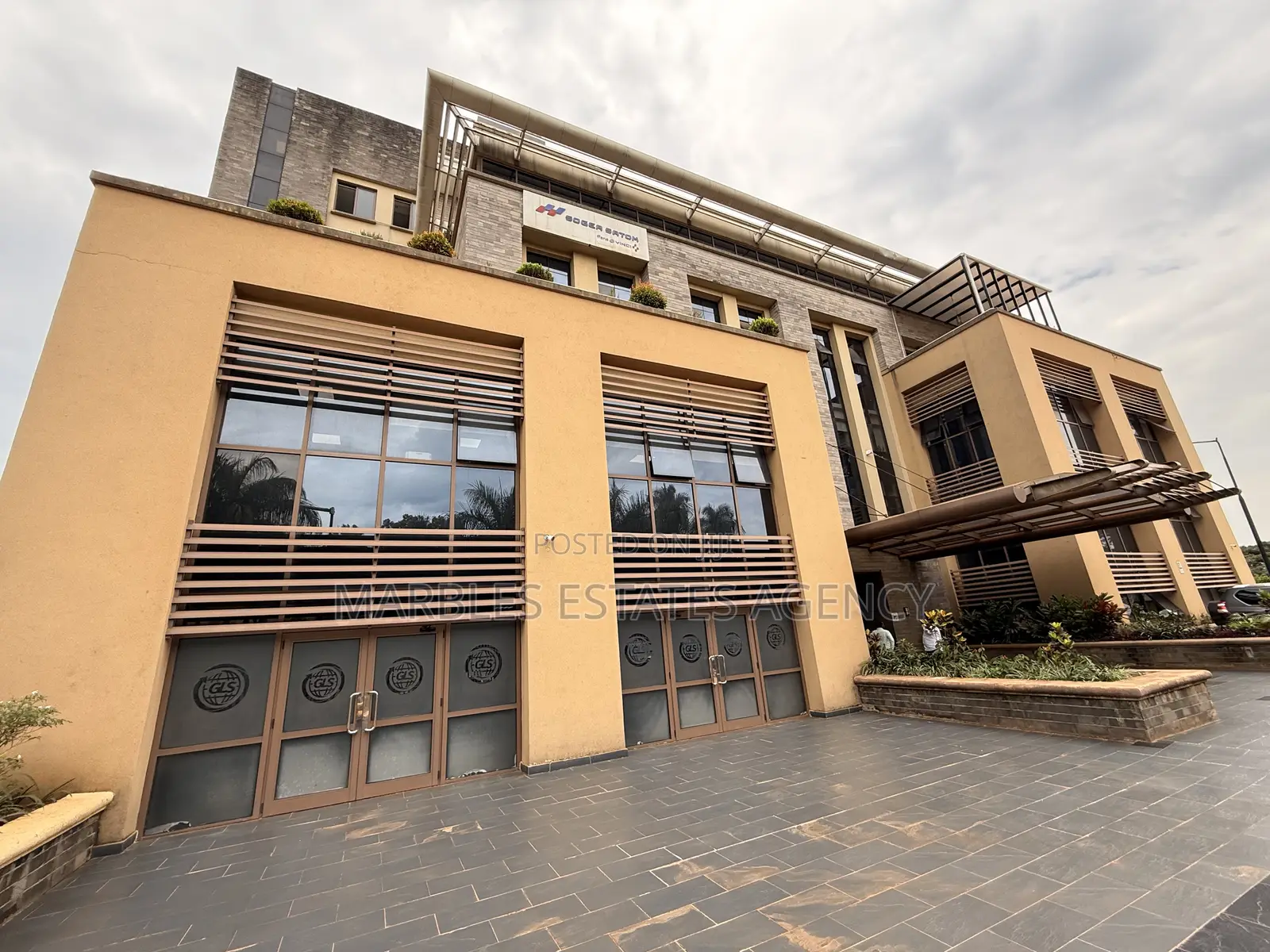 240 SQMS for Rent in Bugolobi