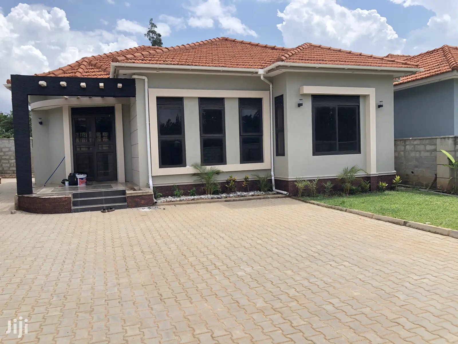 Kira Splendor Home on Sale