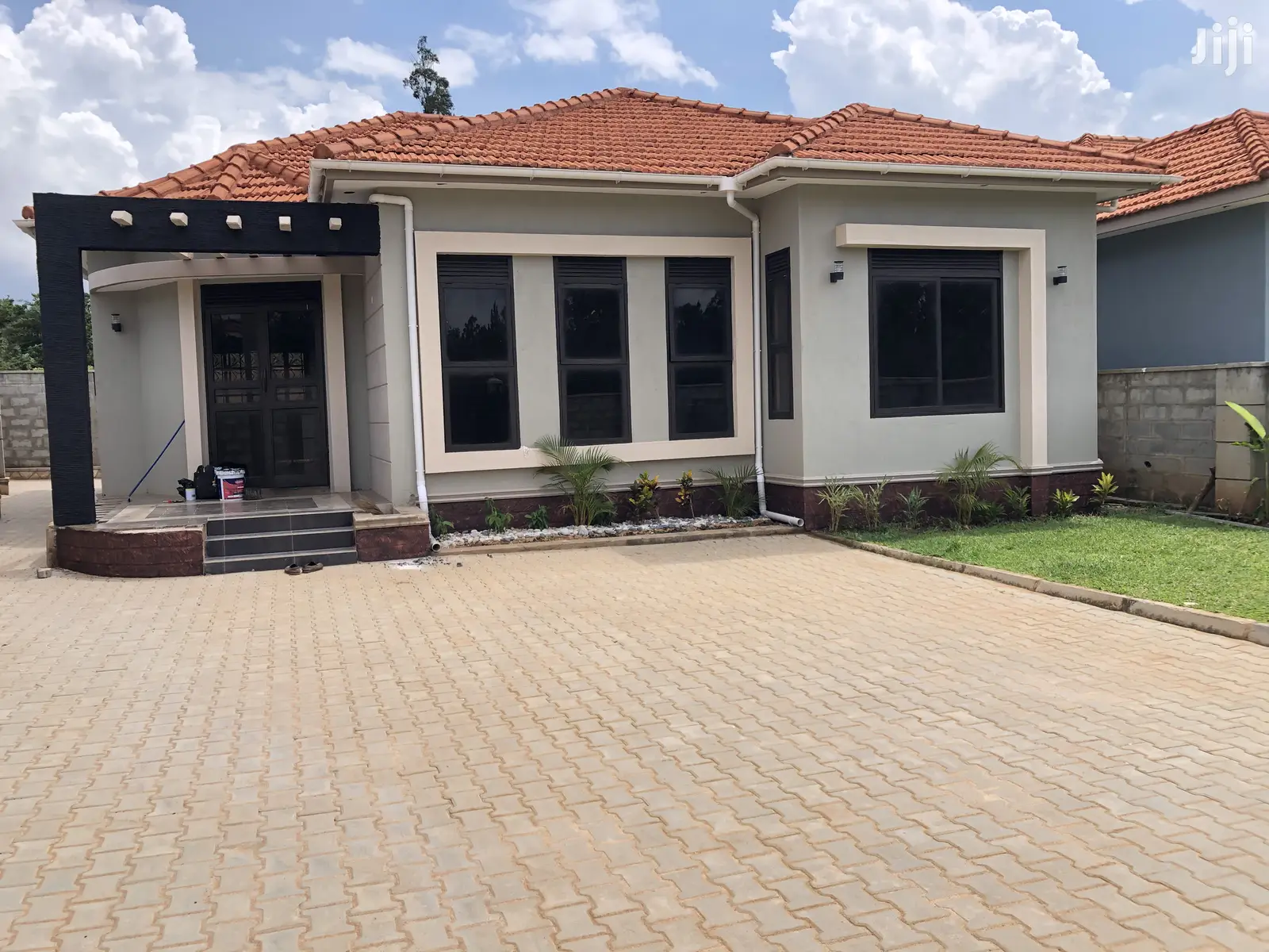 Kira Splendor Home on Sale
