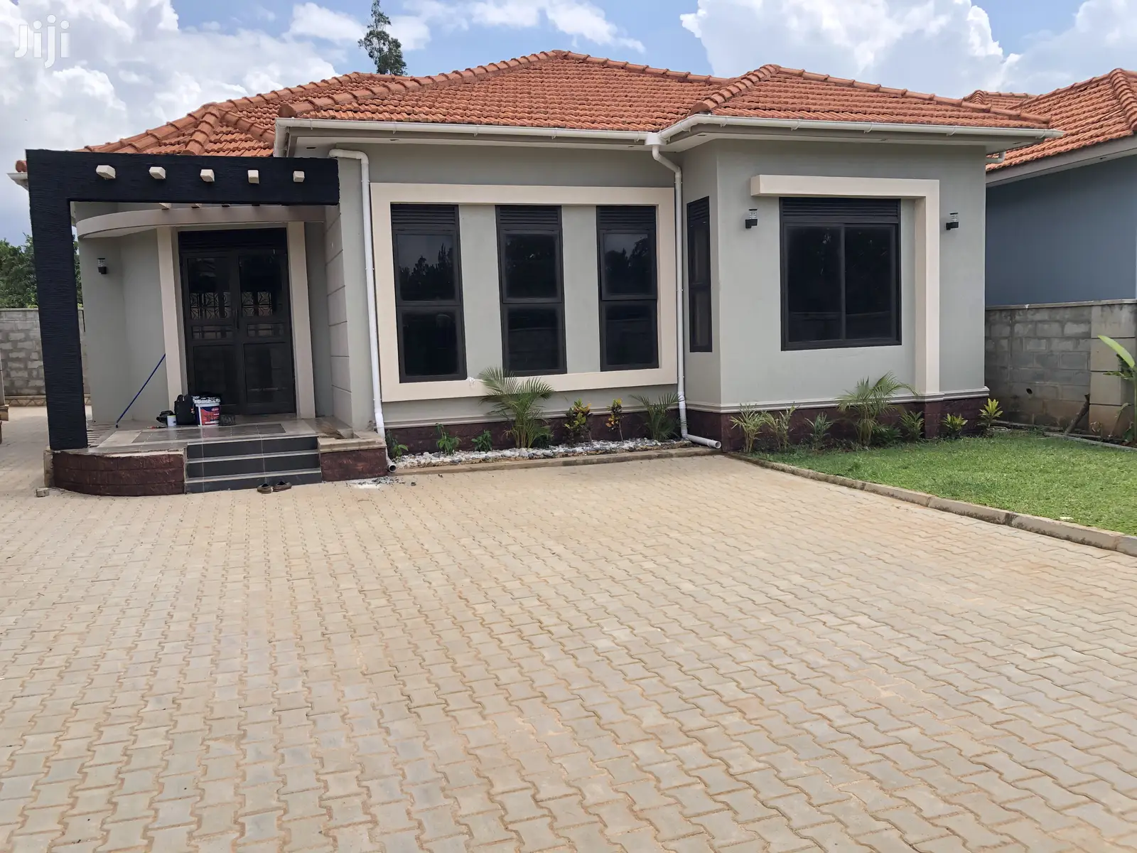 Kira Splendor Home on Sale