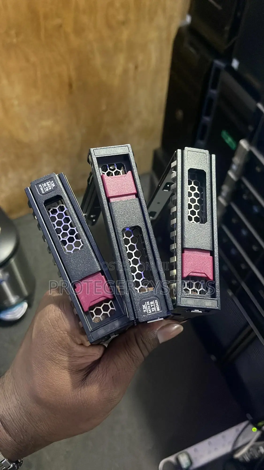 Hpe Server Sas Drive Caddy/Tray