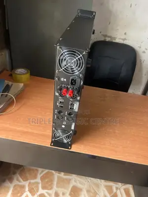 Martin Audio P-3400 Power Amplifier