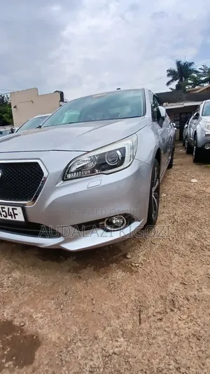 Subaru Legacy 2016 Silver
