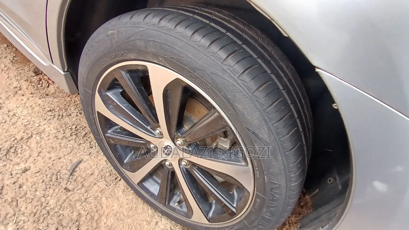 Subaru Legacy 2016 Silver