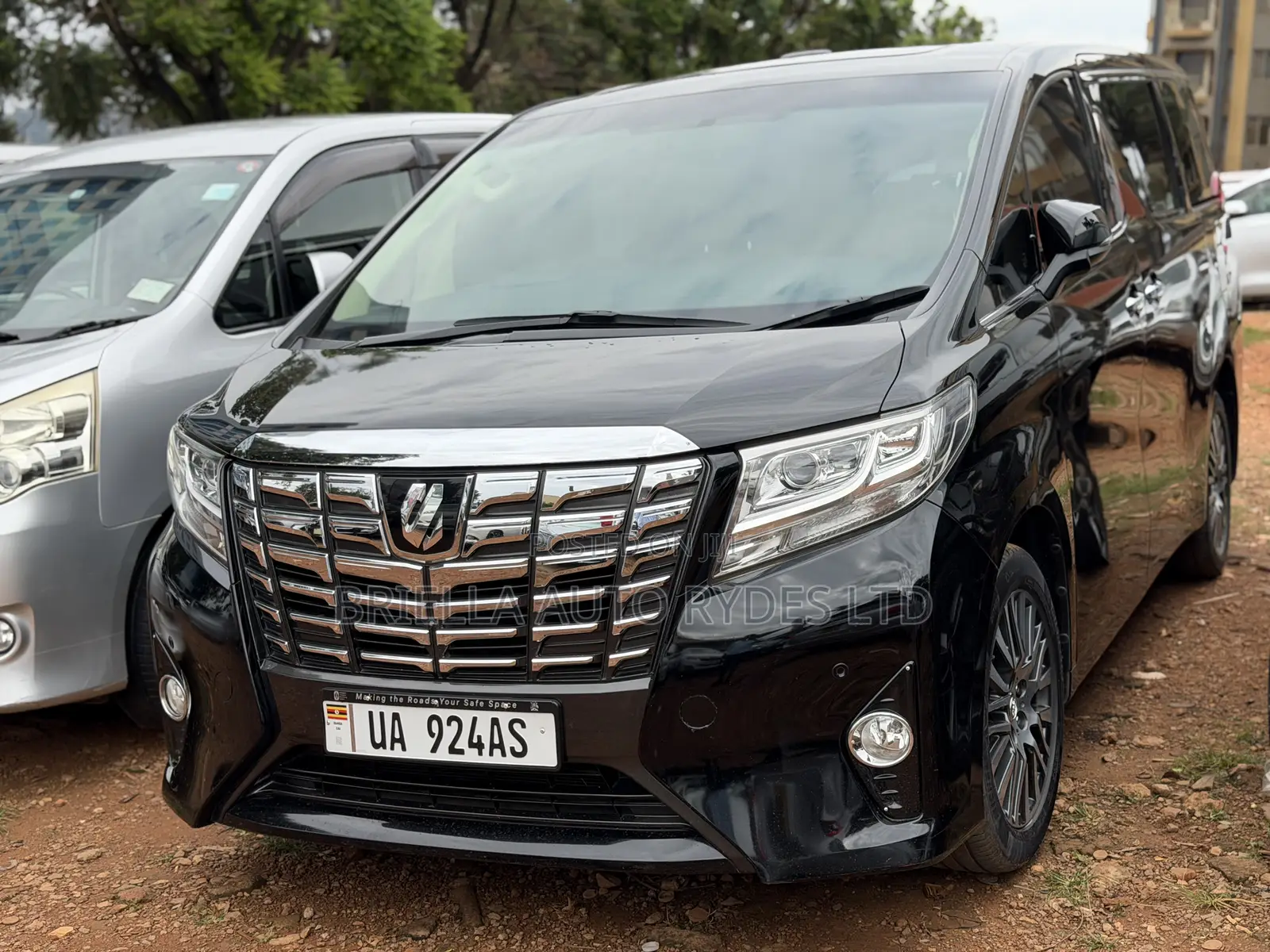 Toyota Alphard 2018 Black