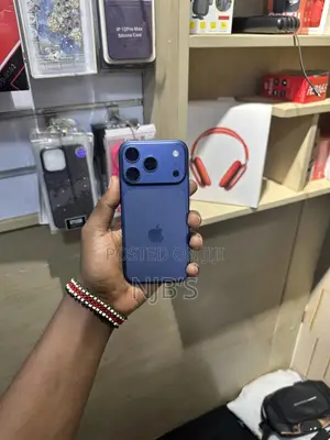 New Apple iPhone 17 Pro Max 256 GB Blue
