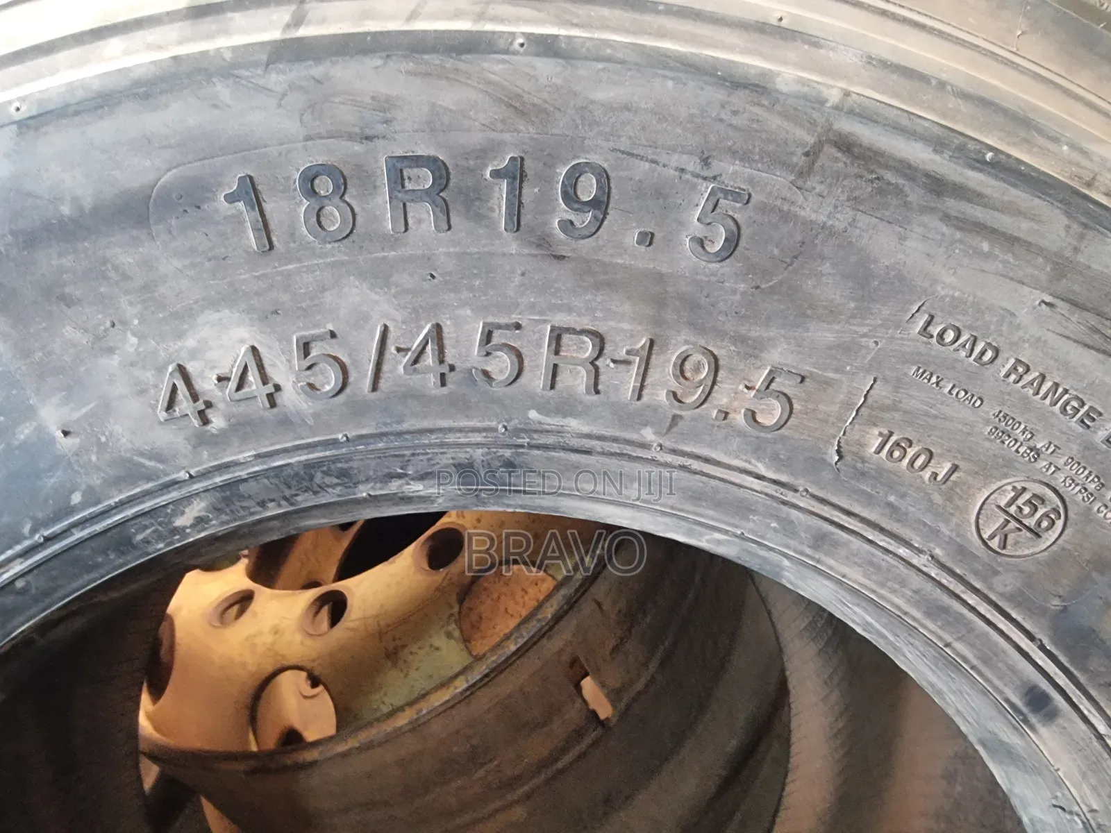 18r19.5 / 445/45r19.5 New Tyres.