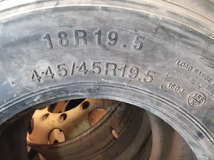 18r19.5 / 445/45r19.5 New Tyres.