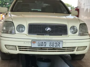 Toyota Progress 2.5 AWD 2003 Gold