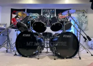 Tama Drum Set