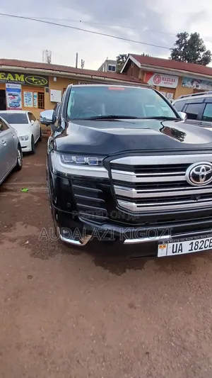 Toyota Land Cruiser 2015 Black