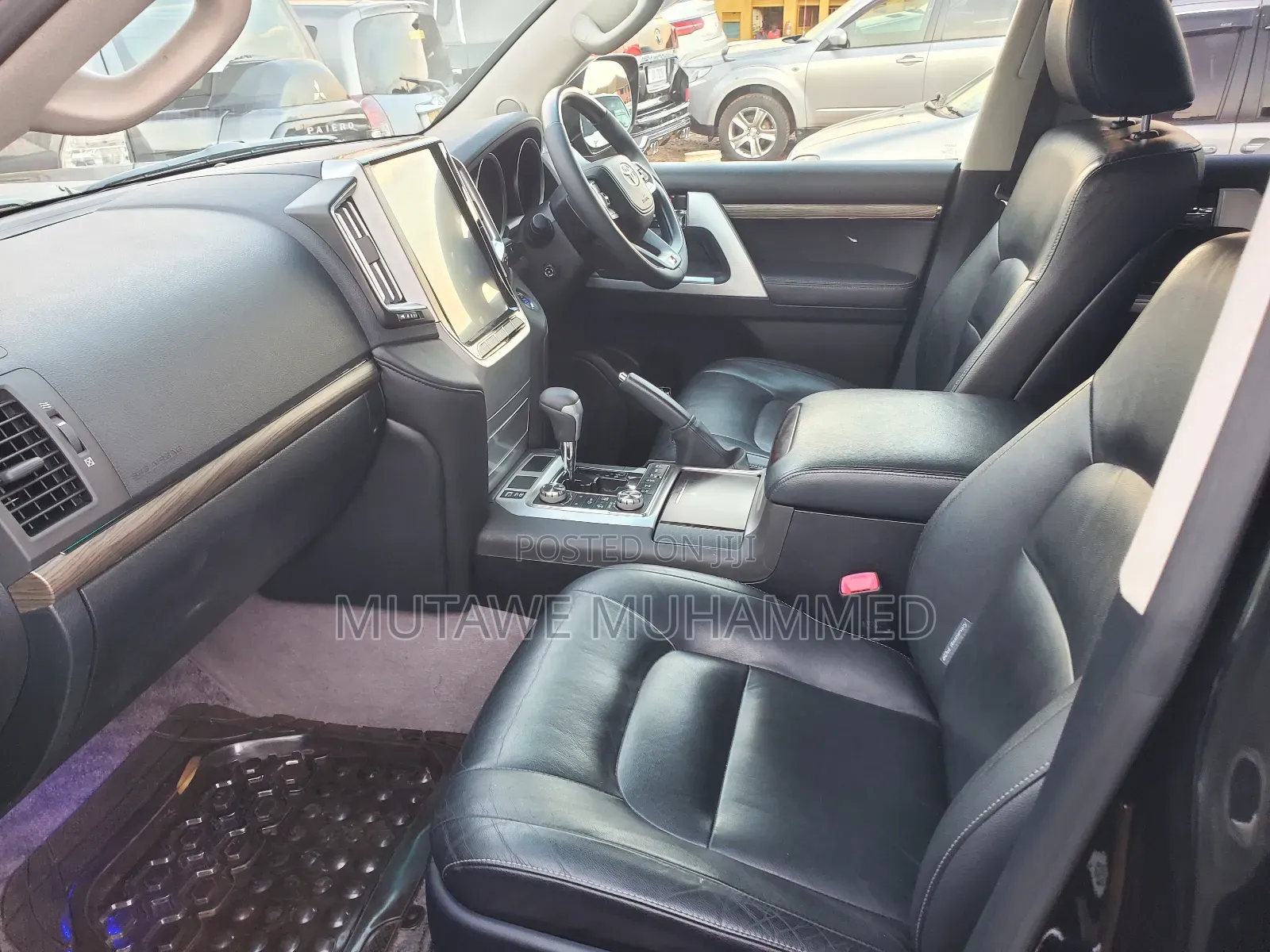 Toyota Land Cruiser 2010 Black