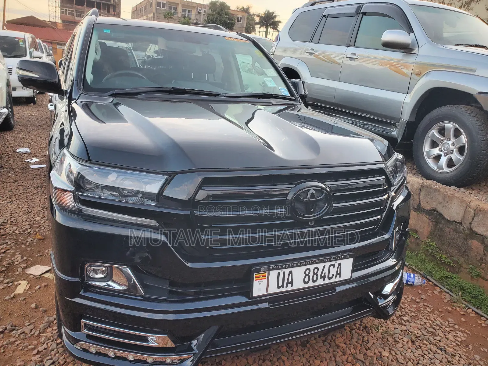 Toyota Land Cruiser 2010 Black