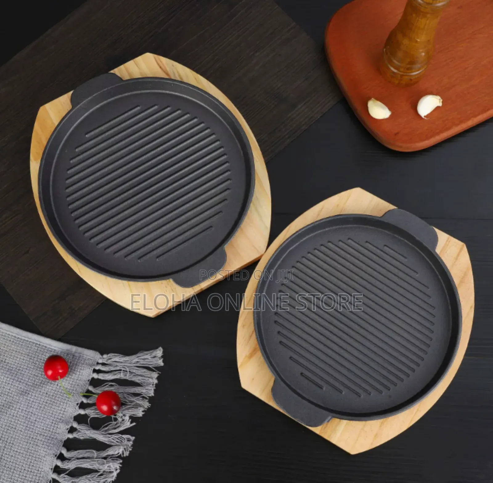 Generic Cast Iron Rectangular Grill Pan With Wooden Base