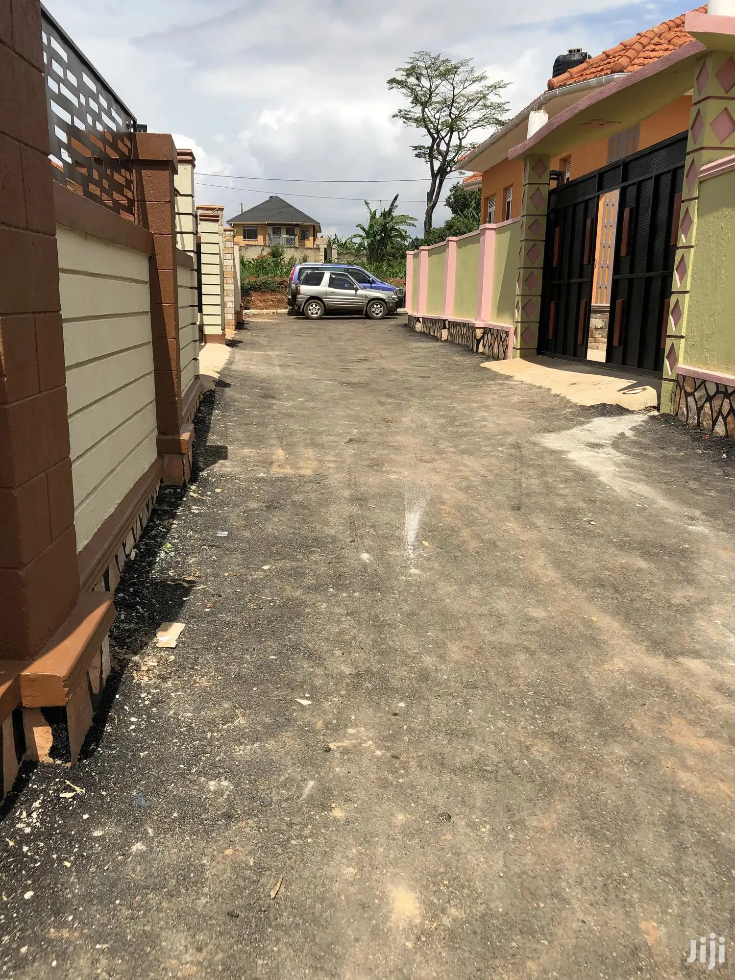 Four Bedroom House In Kira For Sale