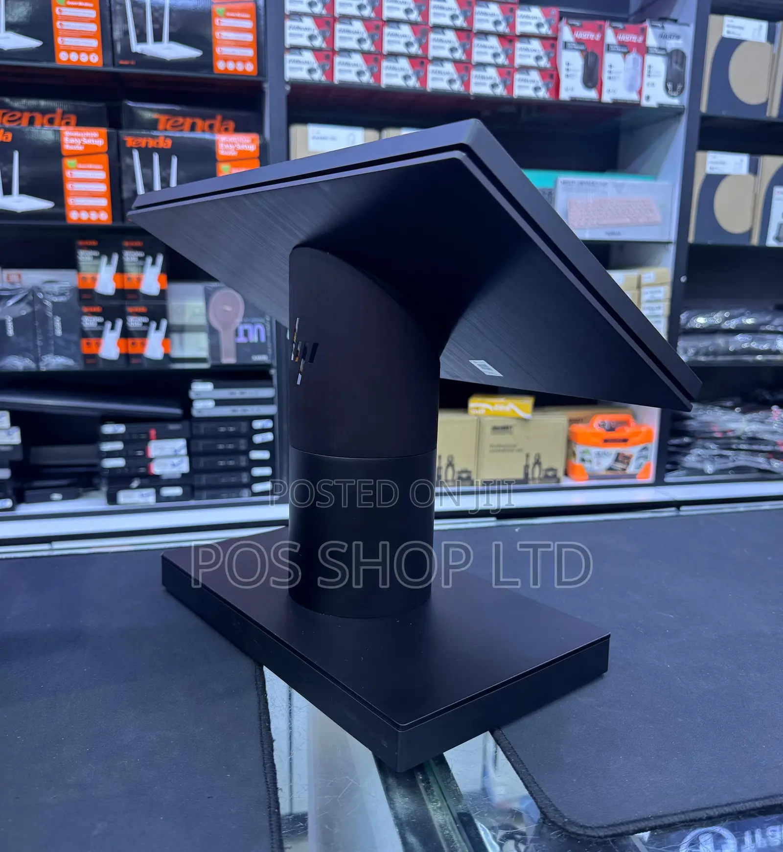 Hp Engage One 145 Aio Core I5 7th Gen 8/256gb SSD 2.6ghz Speed