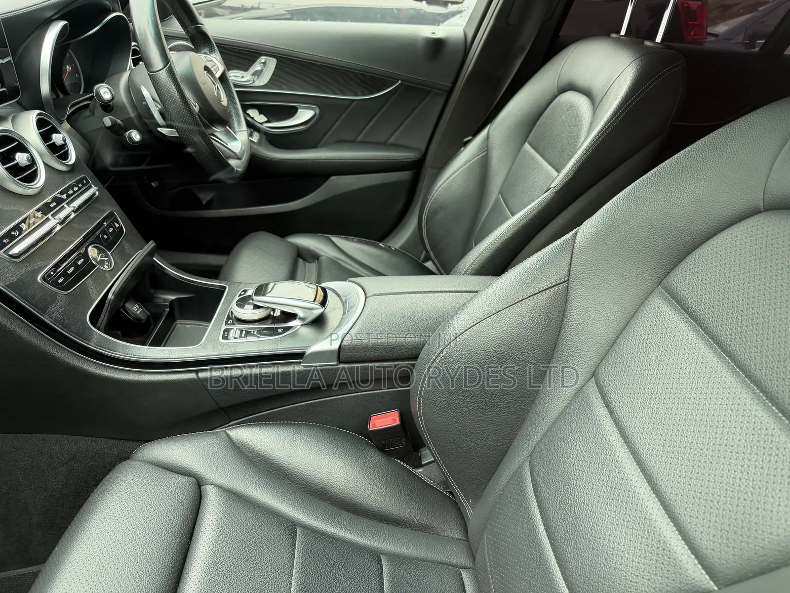 Mercedes-Benz C200 2016 White