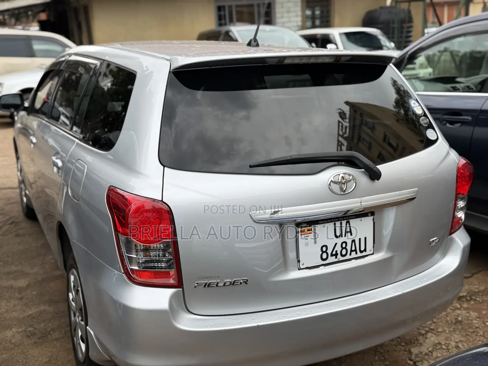 Toyota Corolla Fielder 2010 Silver