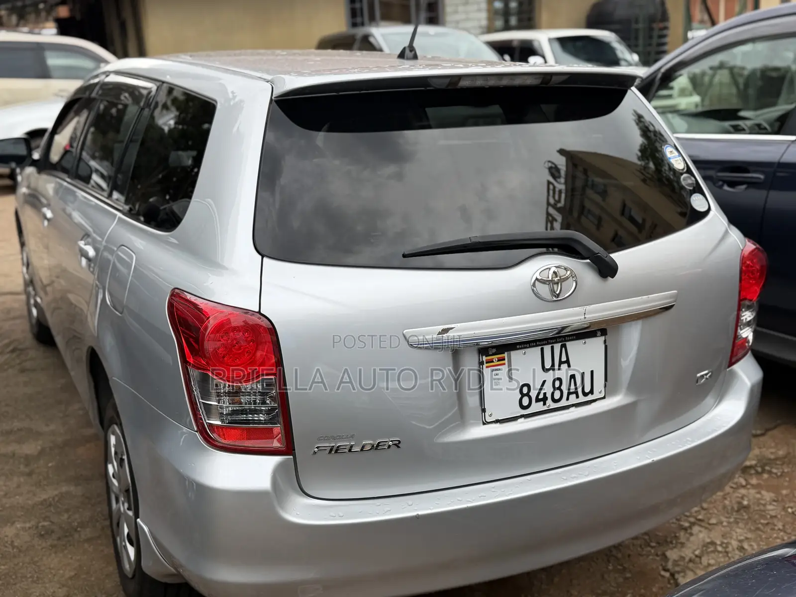 Toyota Corolla Fielder 2010 Silver