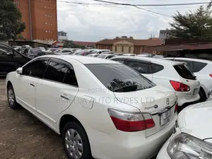 Toyota Premio 2011 White