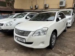 Toyota Premio 2011 White