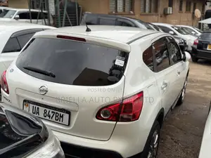 Nissan Dualis 2010 White