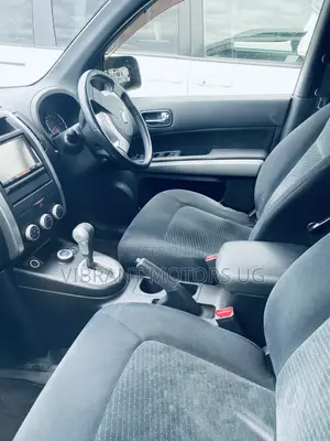 Nissan X-Trail 2012 Green